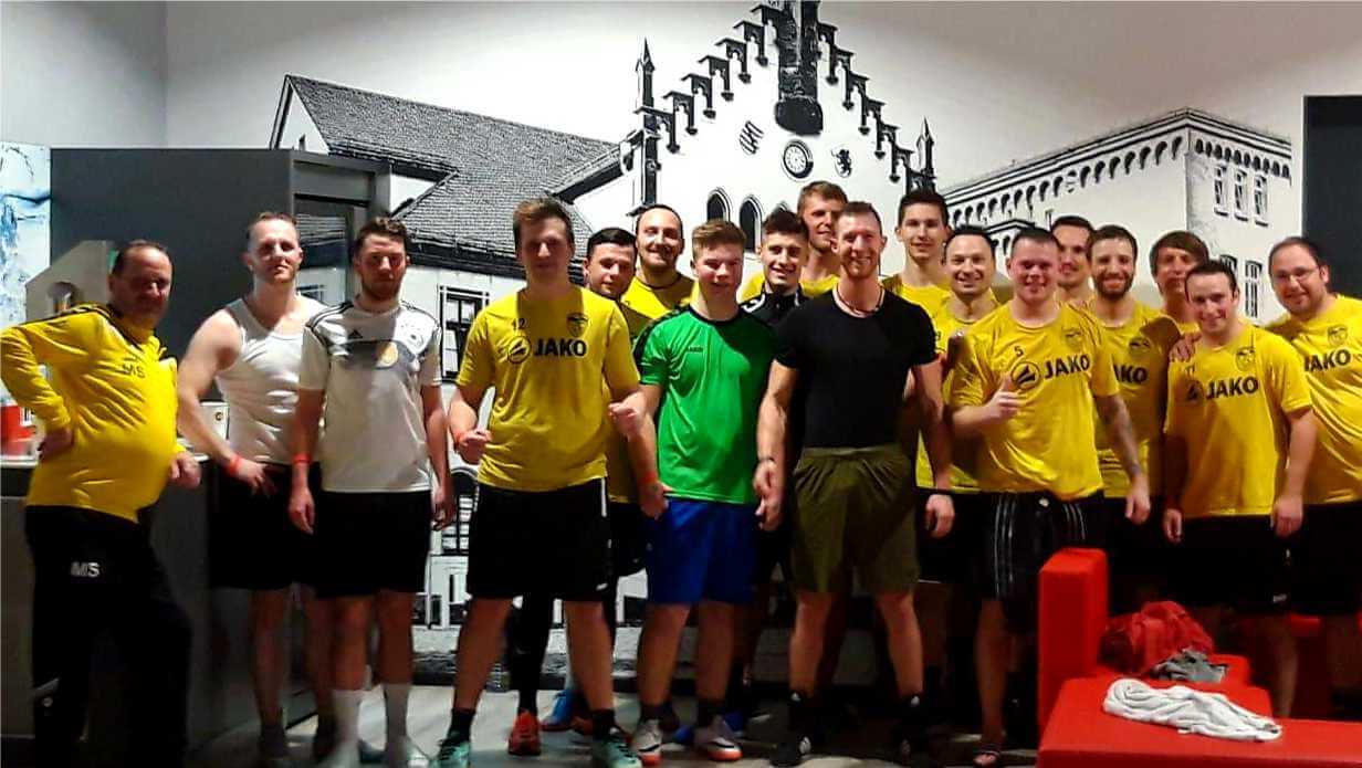 Mannschaftssport
- Kraft & Ausdauertraining
- Trainingslager
- Studio Training
- Vorortbetreuung
- Saisonvorbereitung
- Fussball
- Handball
- Basketball
- Volleyball
- und viele weitere...
